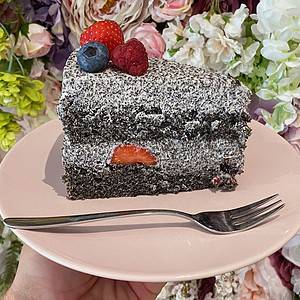 Maková torta bez múky rez. Cukráreň Nitra