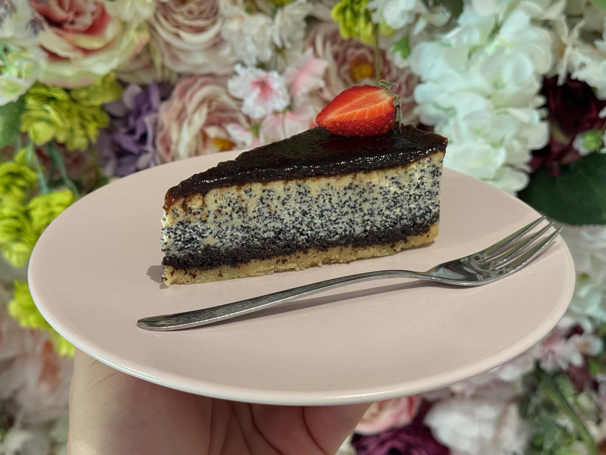 Bezlepkový cheesecake mak slivka eshop zákusky Nitra