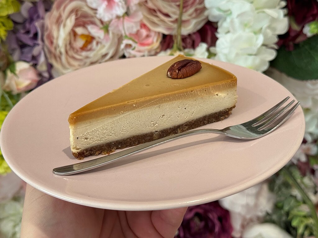 Vegan cheesecake arašidový eshop zákusky Nitra